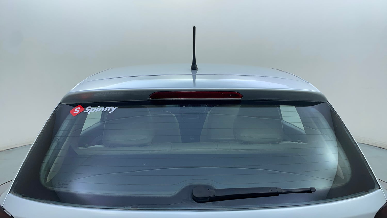 Used 2013 Volkswagen Polo Comfortline 1.2L (P) Petrol Manual exterior BACK WINDSHIELD VIEW