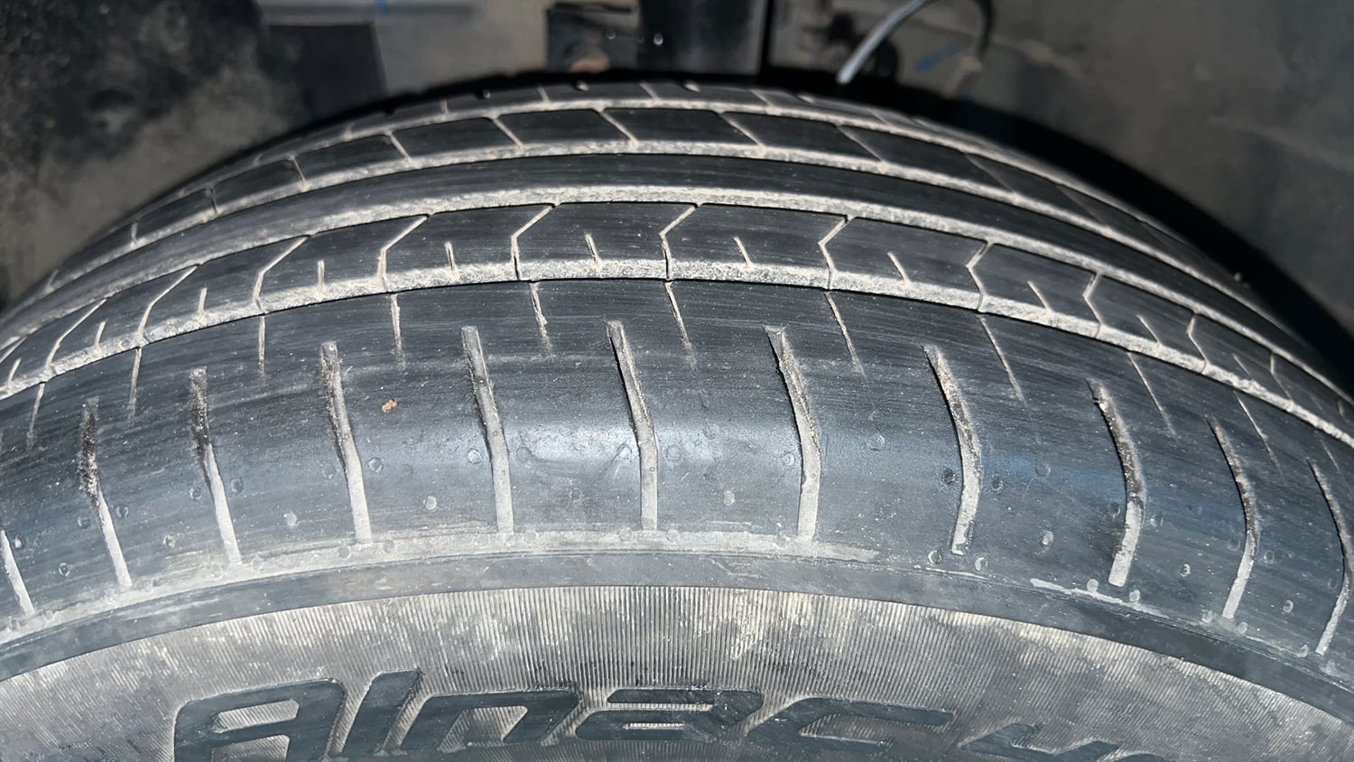 Used 2024 Hyundai Venue E 1.2 Petrol Petrol Manual tyres LEFT FRONT TYRE TREAD VIEW
