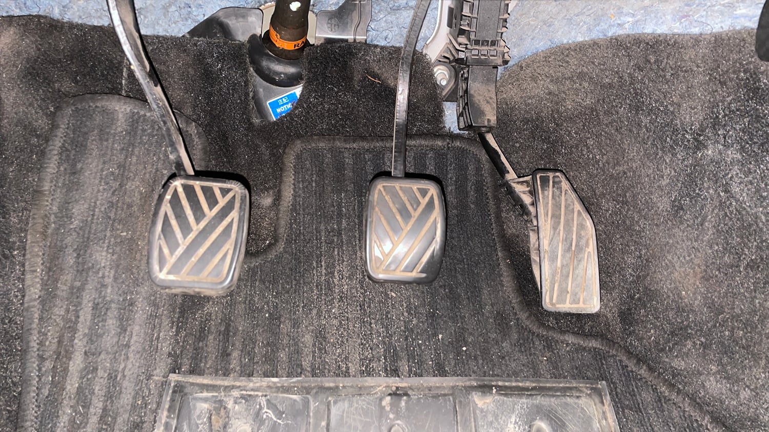 Used 2016 Maruti Suzuki Baleno Alpha 1.2 Petrol Manual interior PEDALS VIEW