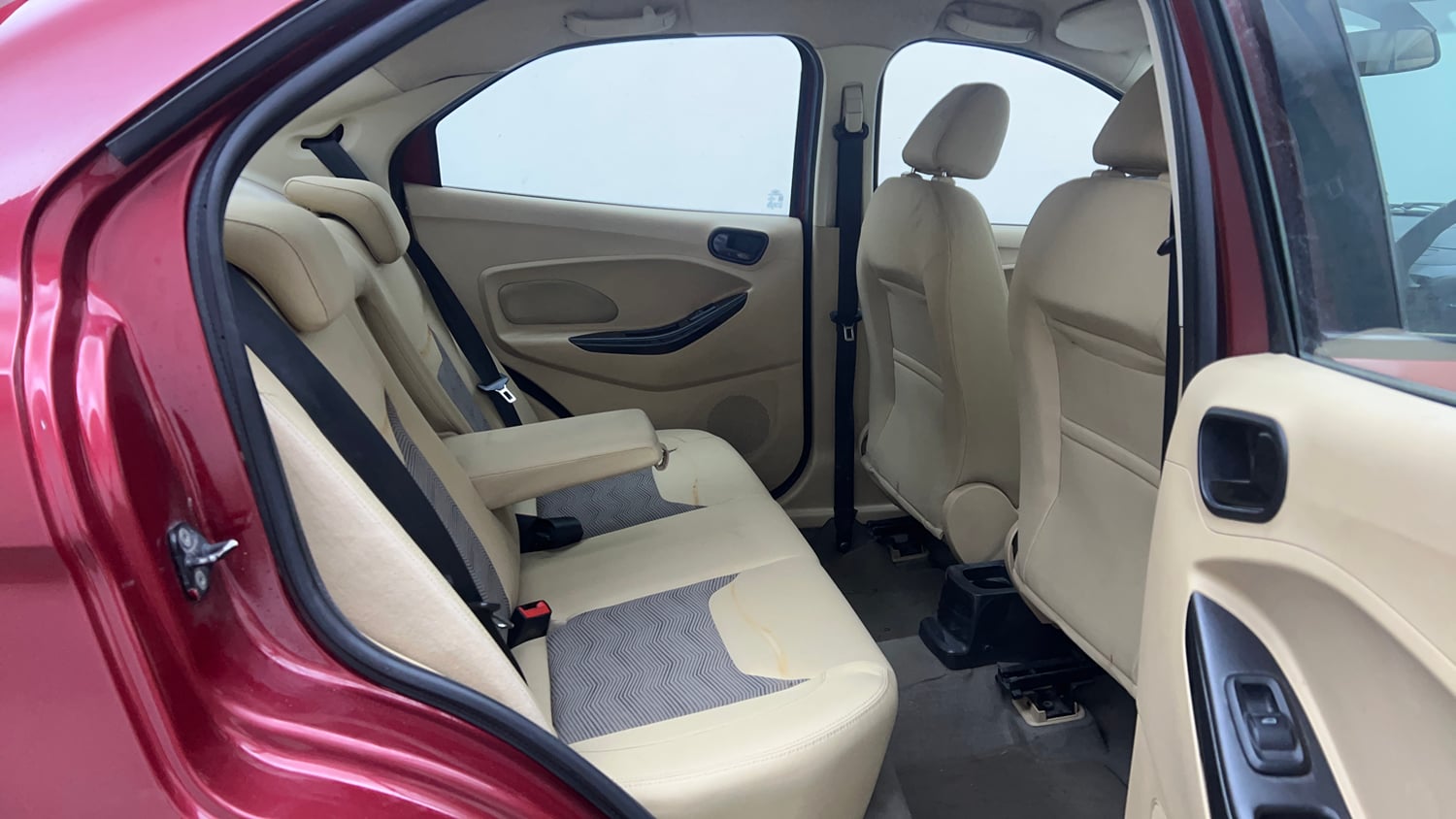 Used 2016 Ford Figo Aspire Titanium1.5 TDCi Diesel Manual interior RIGHT SIDE REAR DOOR CABIN VIEW