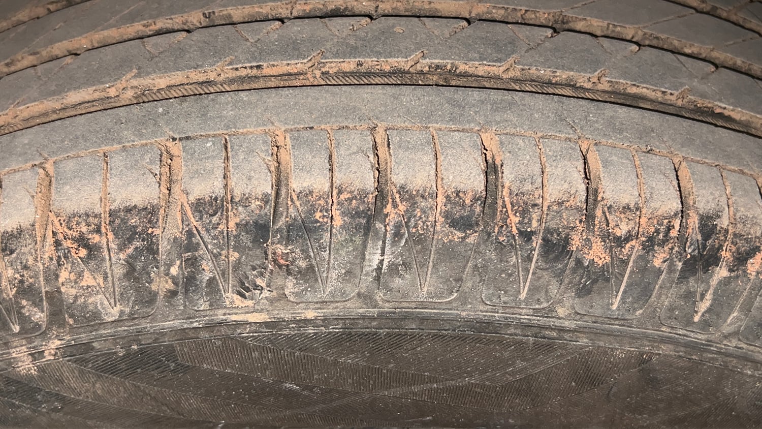 Used 2022 Toyota Urban Cruiser High Grade MT Petrol Manual tyres RIGHT FRONT TYRE TREAD VIEW