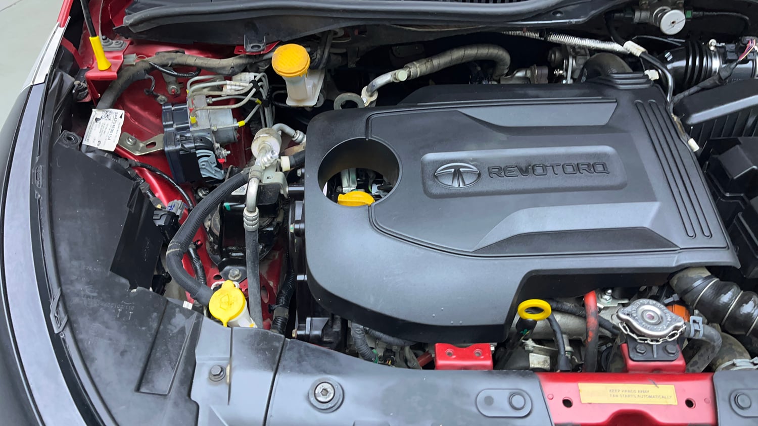 Used 2023 Tata Altroz XZ Diesel Diesel Manual engine ENGINE RIGHT SIDE VIEW