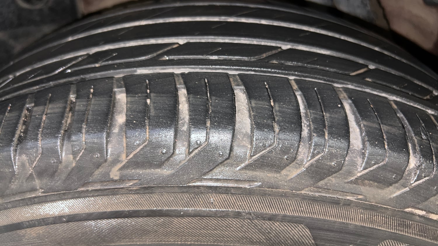 Used 2016 Renault Duster RXL Petrol Petrol Manual tyres RIGHT REAR TYRE TREAD VIEW