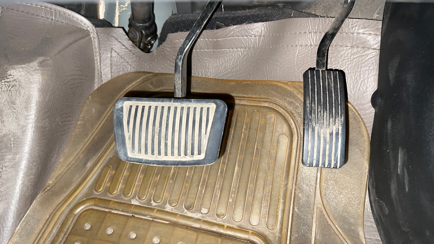Used 2017 Hyundai Creta 1.6 SX Plus AT Petrol Petrol Automatic interior PEDALS VIEW