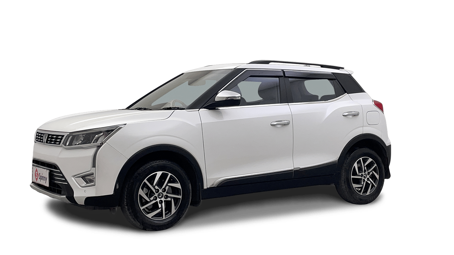 Used 2023 Mahindra XUV 300 W8 (O) 1.2 Petrol Petrol Manual Image