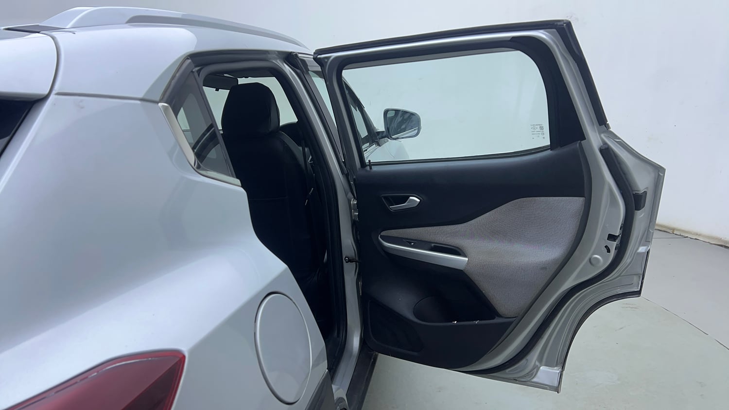Used 2023 Nissan Magnite XL Petrol Manual interior RIGHT REAR DOOR OPEN VIEW
