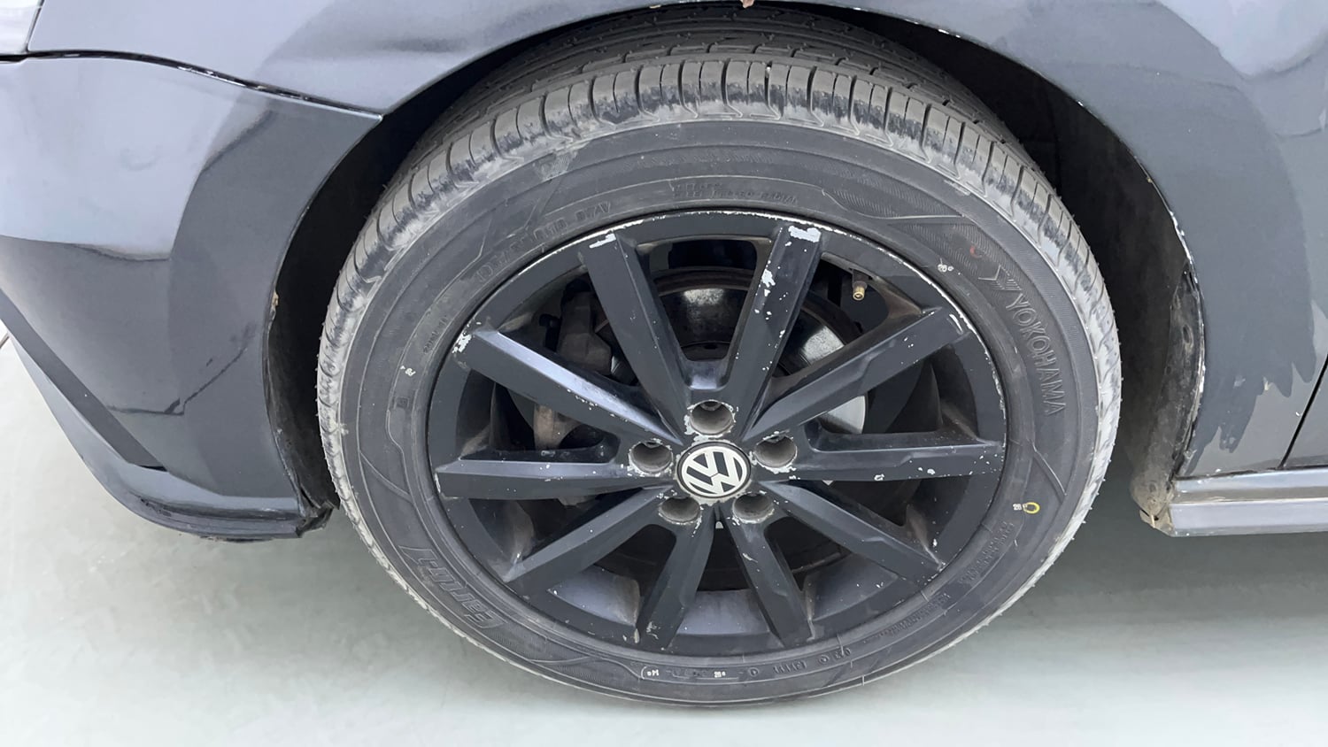 Used 2023 Volkswagen Vento Highline Plus 1.0L TSI Automatic Petrol Automatic tyres LEFT FRONT TYRE RIM VIEW