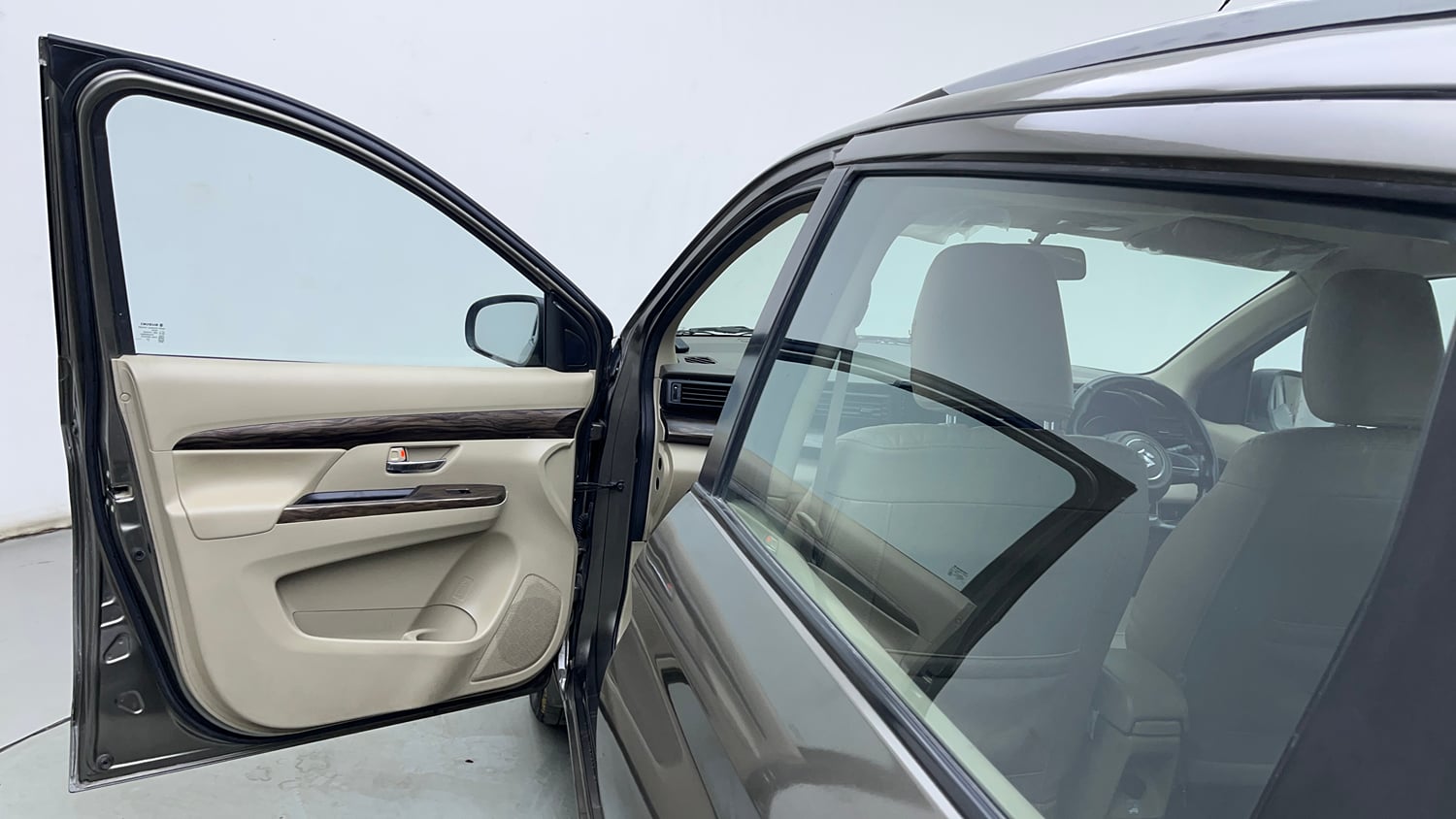 Used 2020 Maruti Suzuki New Ertiga ZXi AT Petrol Automatic interior LEFT FRONT DOOR OPEN VIEW