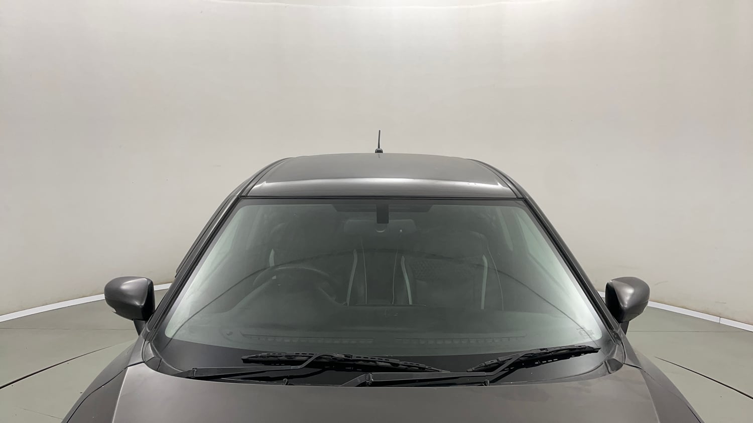 Used 2018 Maruti Suzuki Baleno Alpha 1.2 Petrol Manual exterior FRONT WINDSHIELD VIEW