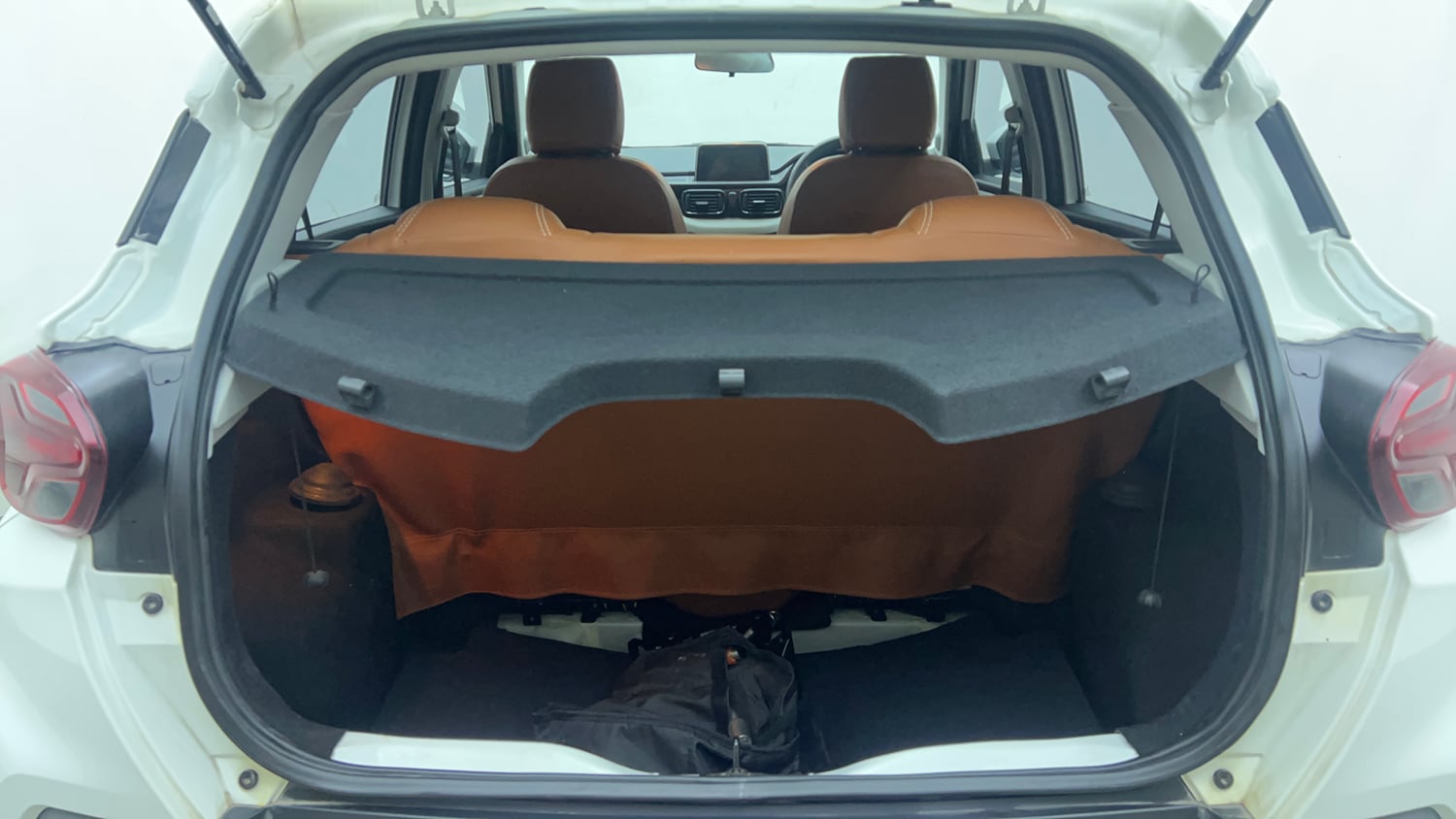 Used 2024 Tata Punch Adventure Rhythm Pack MT Petrol Manual interior DICKY INSIDE VIEW