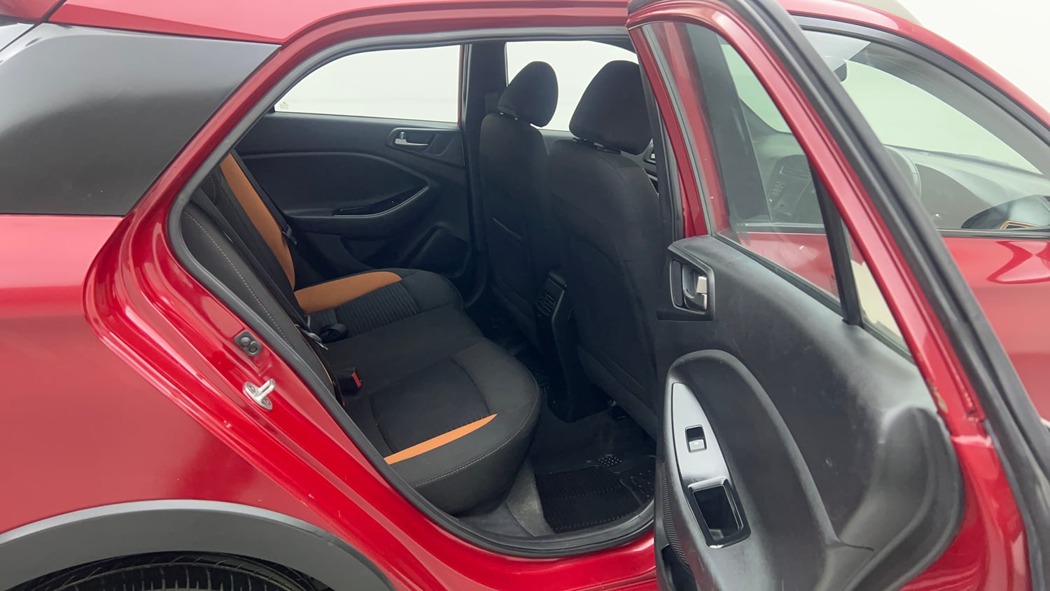 Used 2016 Hyundai i20 Active 1.2 SX Petrol Manual interior RIGHT SIDE REAR DOOR CABIN VIEW