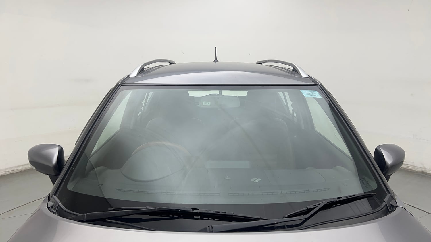 Used 2025 Maruti Suzuki Ignis Delta 1.2 AMT Petrol Automatic exterior FRONT WINDSHIELD VIEW