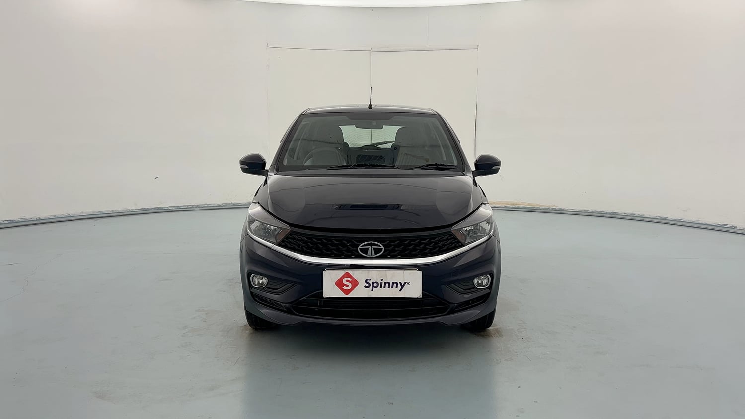 Used 2022 Tata Tiago XZ Petrol Manual exterior FRONT VIEW