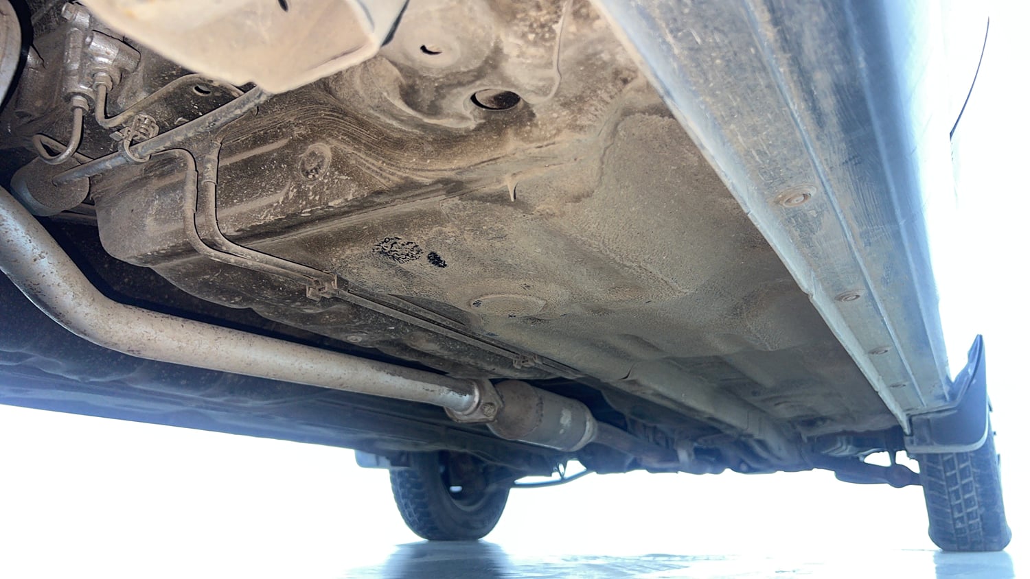 Used 2017 Maruti Suzuki Alto 800 VXi (O) Petrol Manual extra REAR RIGHT UNDERBODY VIEW