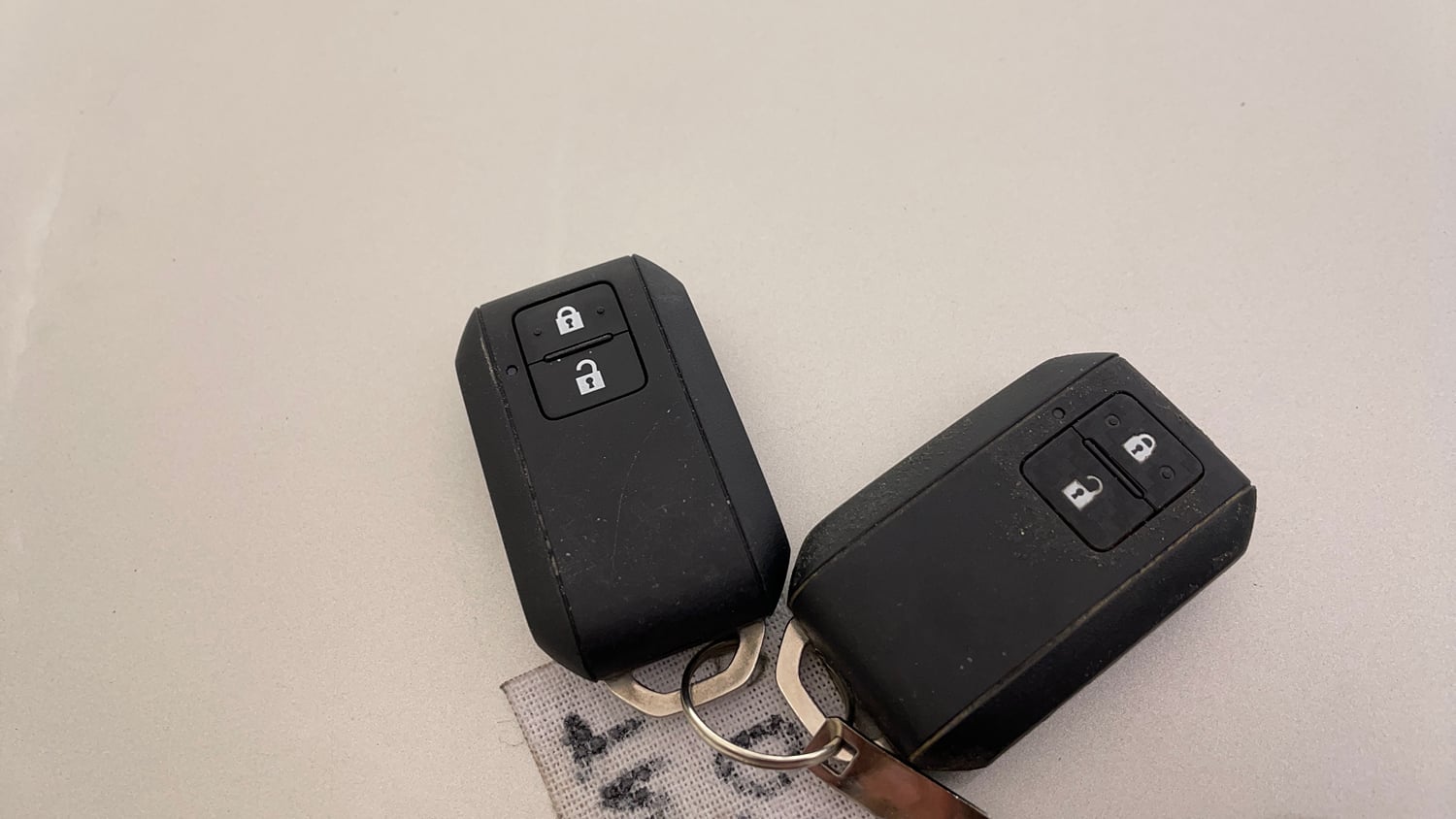 Used 2022 Maruti Suzuki Ignis Zeta 1.2 MT Petrol Manual extra CAR KEY VIEW