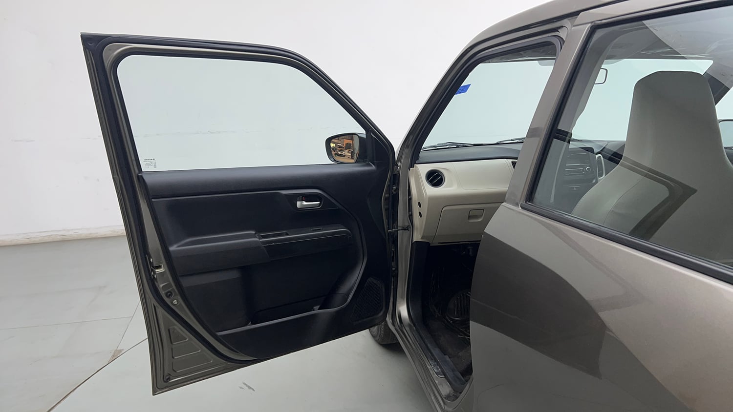 Used 2019 Maruti Suzuki Wagon R 1.0 VXi 1.0 Petrol Manual interior LEFT FRONT DOOR OPEN VIEW