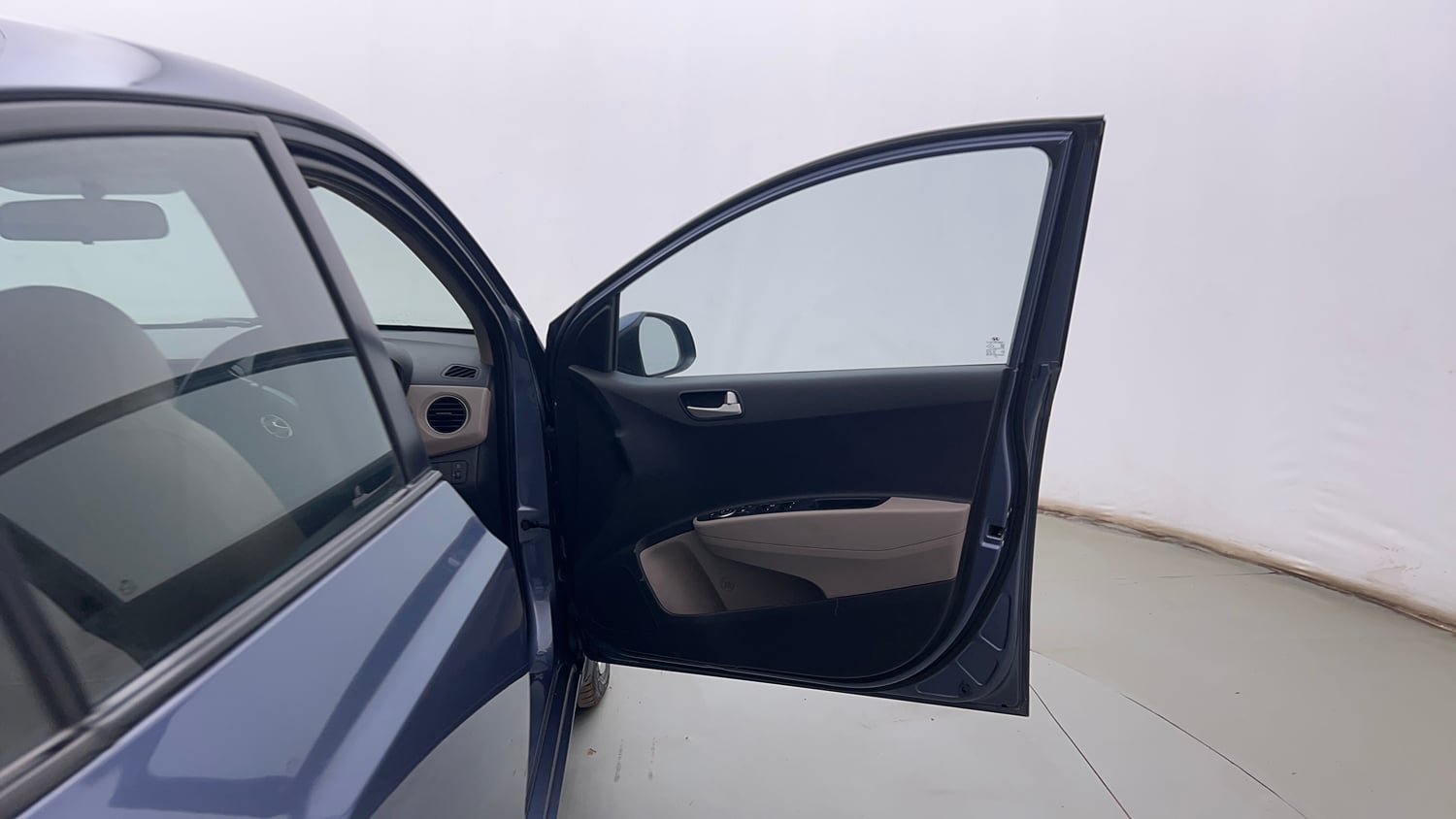 Used 2015 Hyundai Xcent S 1.2 Petrol Manual interior RIGHT FRONT DOOR OPEN VIEW