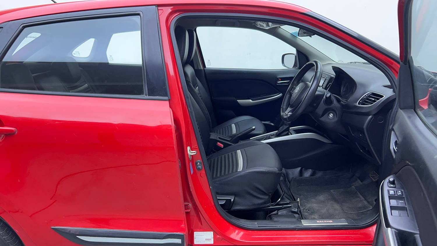 Used 2018 Maruti Suzuki Baleno Delta 1.2 AT Petrol Automatic interior RIGHT SIDE FRONT DOOR CABIN VIEW