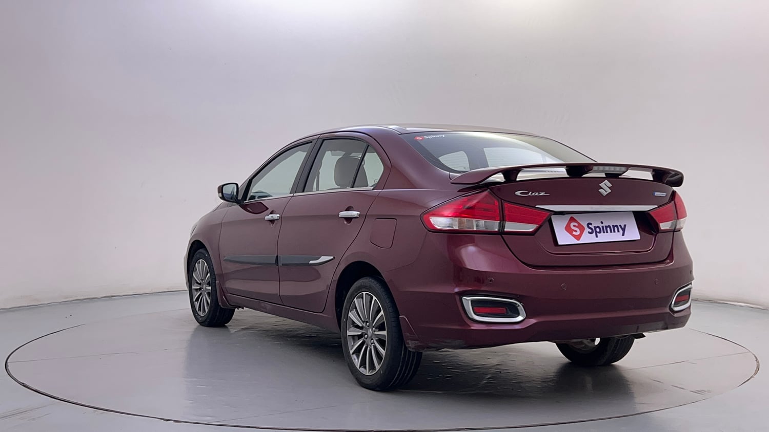 Used 2021 Maruti Suzuki Ciaz Alpha 1.5 AT Petrol Automatic exterior LEFT REAR CORNER VIEW