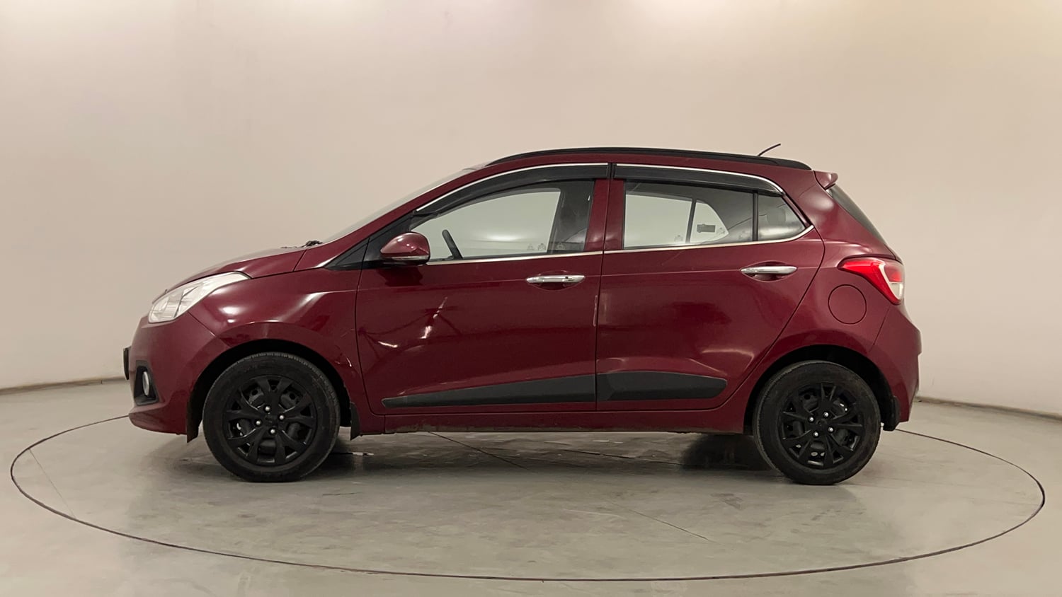 Used 2016 Hyundai Grand i10 Sportz 1.2 Kappa VTVT Petrol Manual exterior LEFT SIDE VIEW