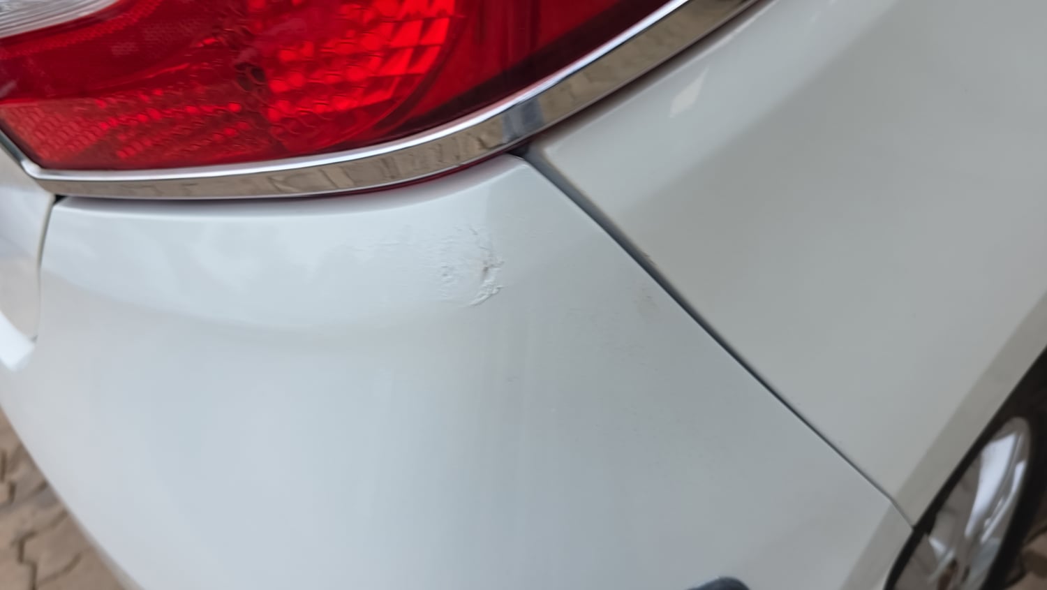 Used 2017 Tata Tiago Revotron XZ Petrol Manual dents MINOR SCRATCH