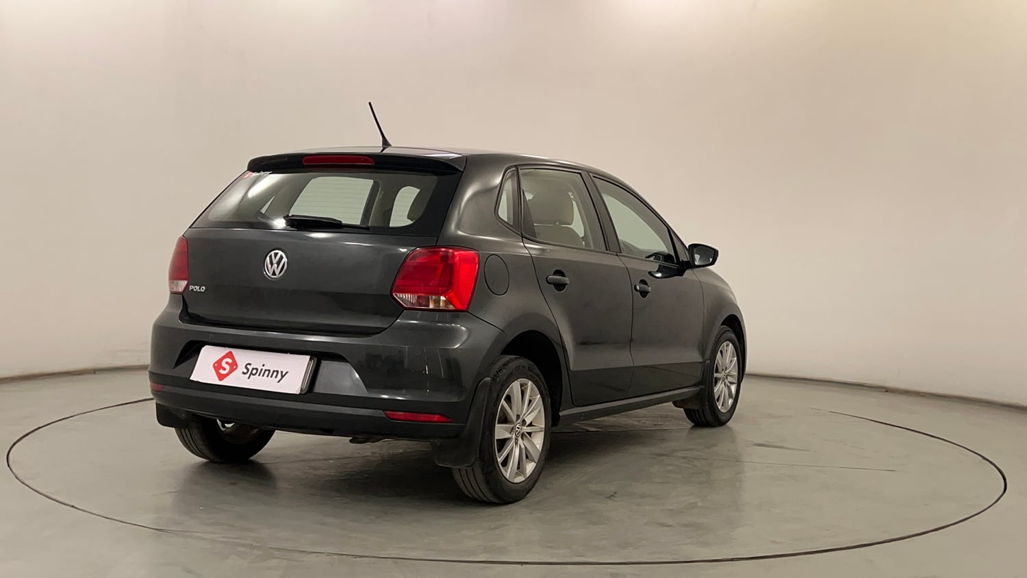 Used 2016 Volkswagen Polo Highline1.2L (P) Petrol Manual exterior RIGHT REAR CORNER VIEW