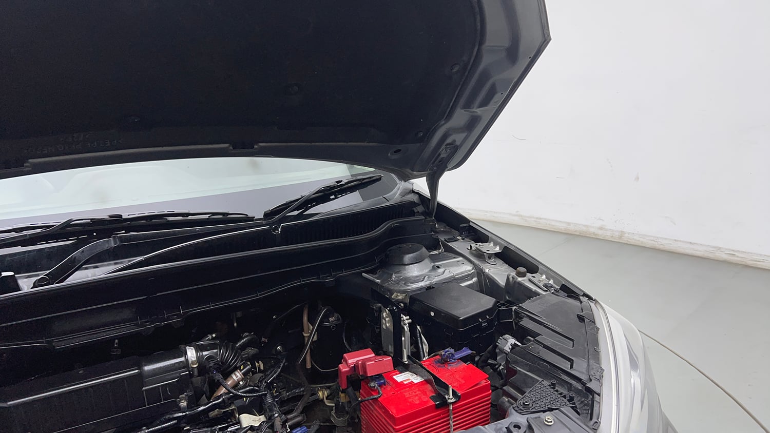 Used 2021 Toyota Urban Cruiser High Grade MT Petrol Manual engine ENGINE LEFT SIDE HINGE & APRON VIEW