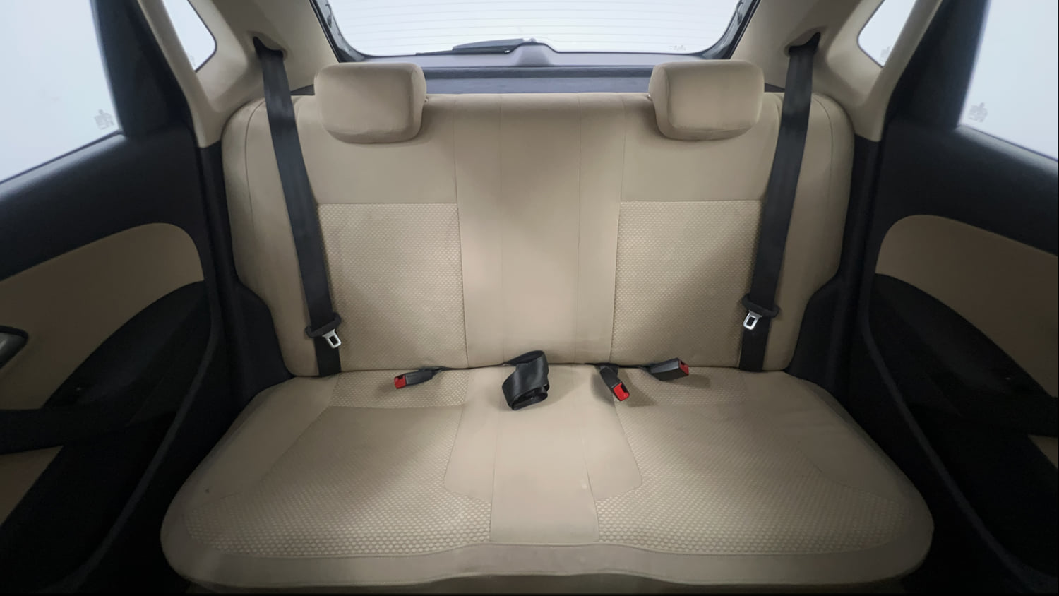 Used 2016 Volkswagen Polo Highline1.2L (P) Petrol Manual interior REAR SEAT CONDITION VIEW
