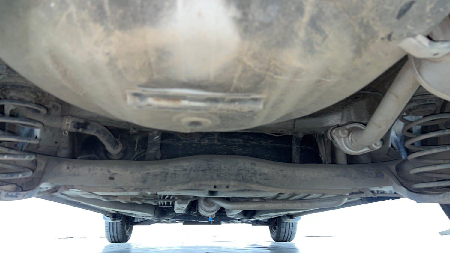 Used 2013 Honda Amaze 1.2 S i-VTEC Petrol Manual extra REAR UNDERBODY VIEW (TAKEN FROM REAR)