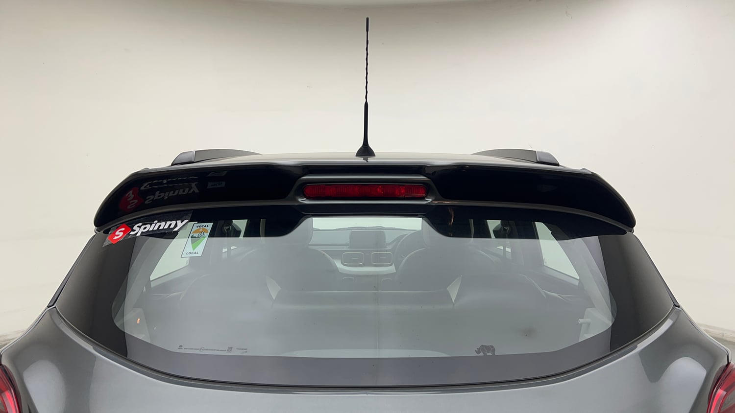 Used 2024 Tata Punch Accomplished MT Petrol Manual exterior BACK WINDSHIELD VIEW