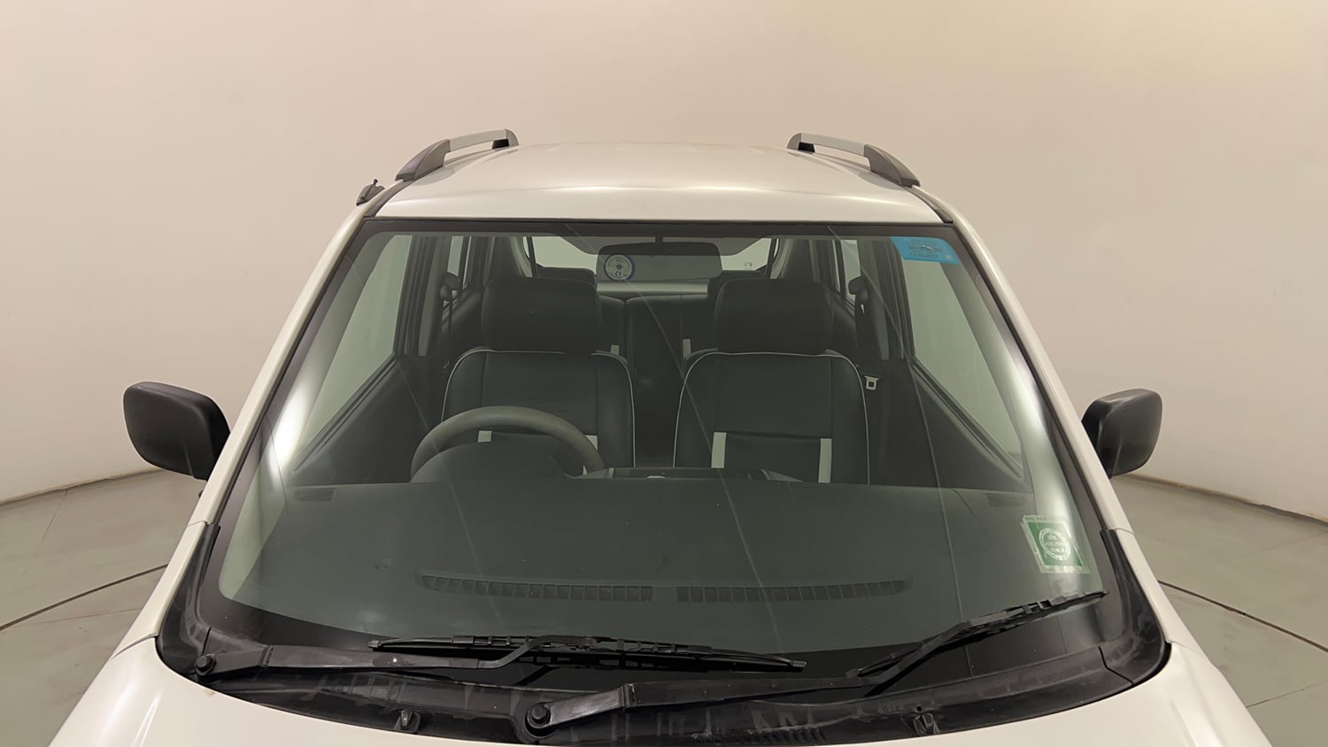 Used 2012 Maruti Suzuki Wagon R LXi Petrol Manual exterior FRONT WINDSHIELD VIEW