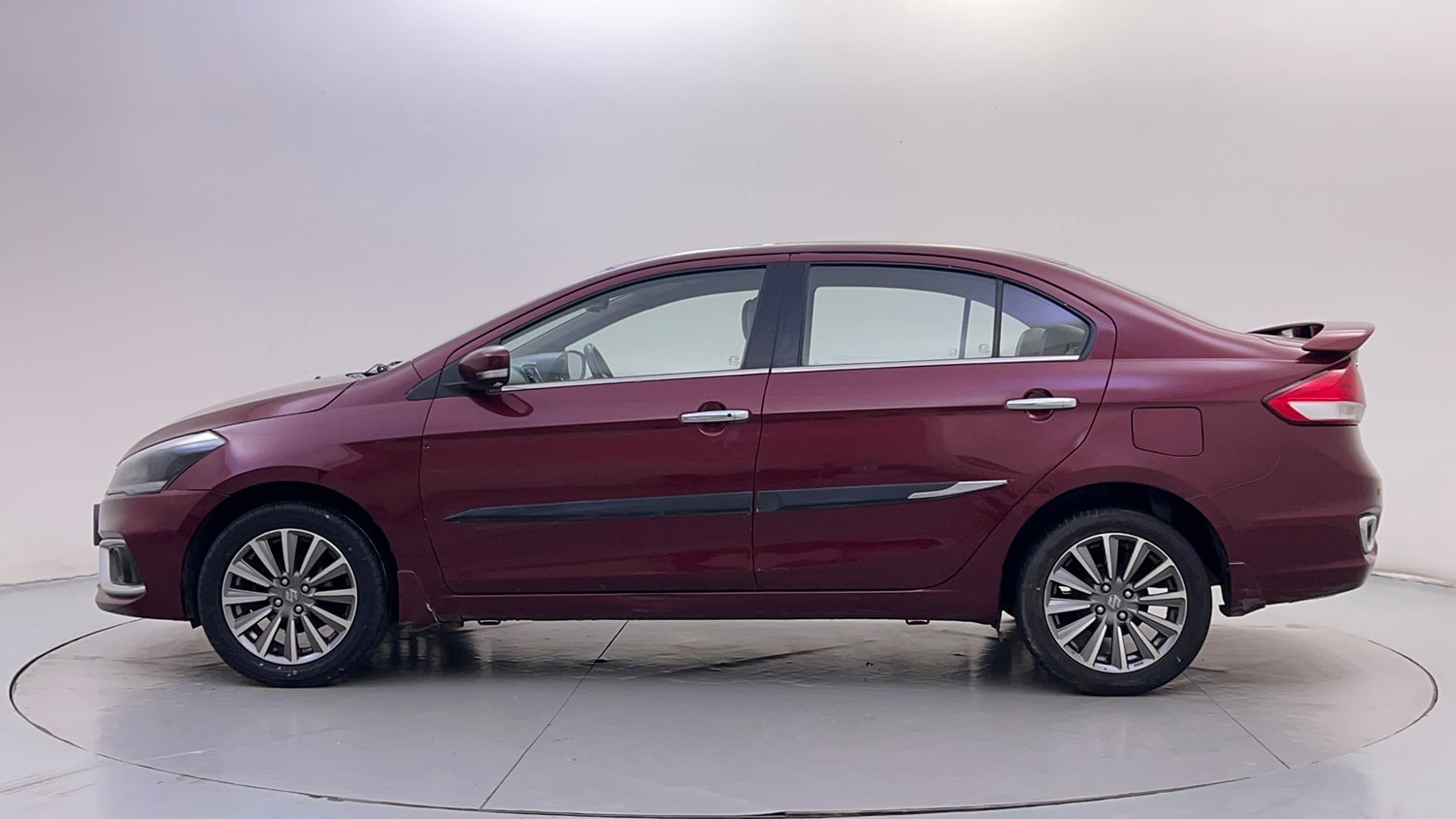 Used 2021 Maruti Suzuki Ciaz Alpha 1.5 AT Petrol Automatic exterior LEFT SIDE VIEW