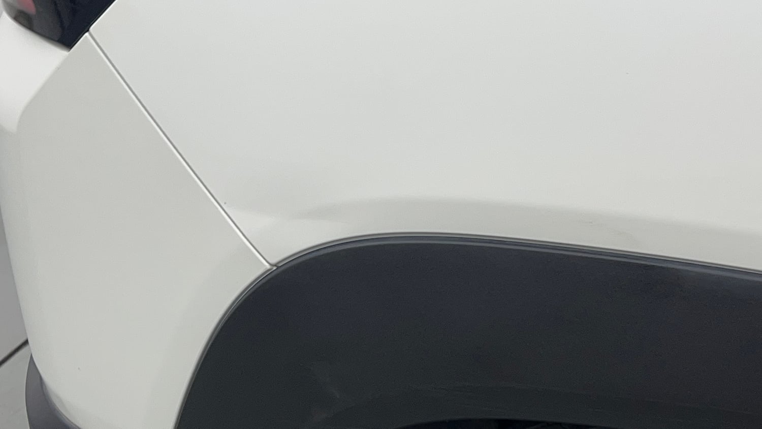 Used 2023 Maruti Suzuki Brezza VXi Petrol Manual dents MINOR DENT