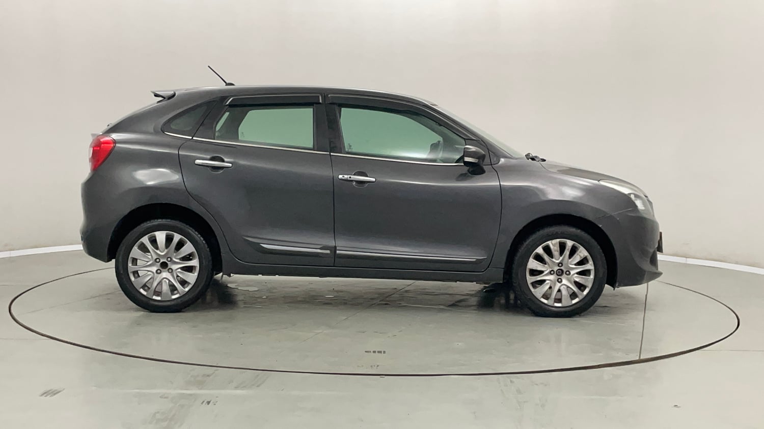 Used 2018 Maruti Suzuki Baleno Alpha 1.2 Petrol Manual exterior RIGHT SIDE VIEW