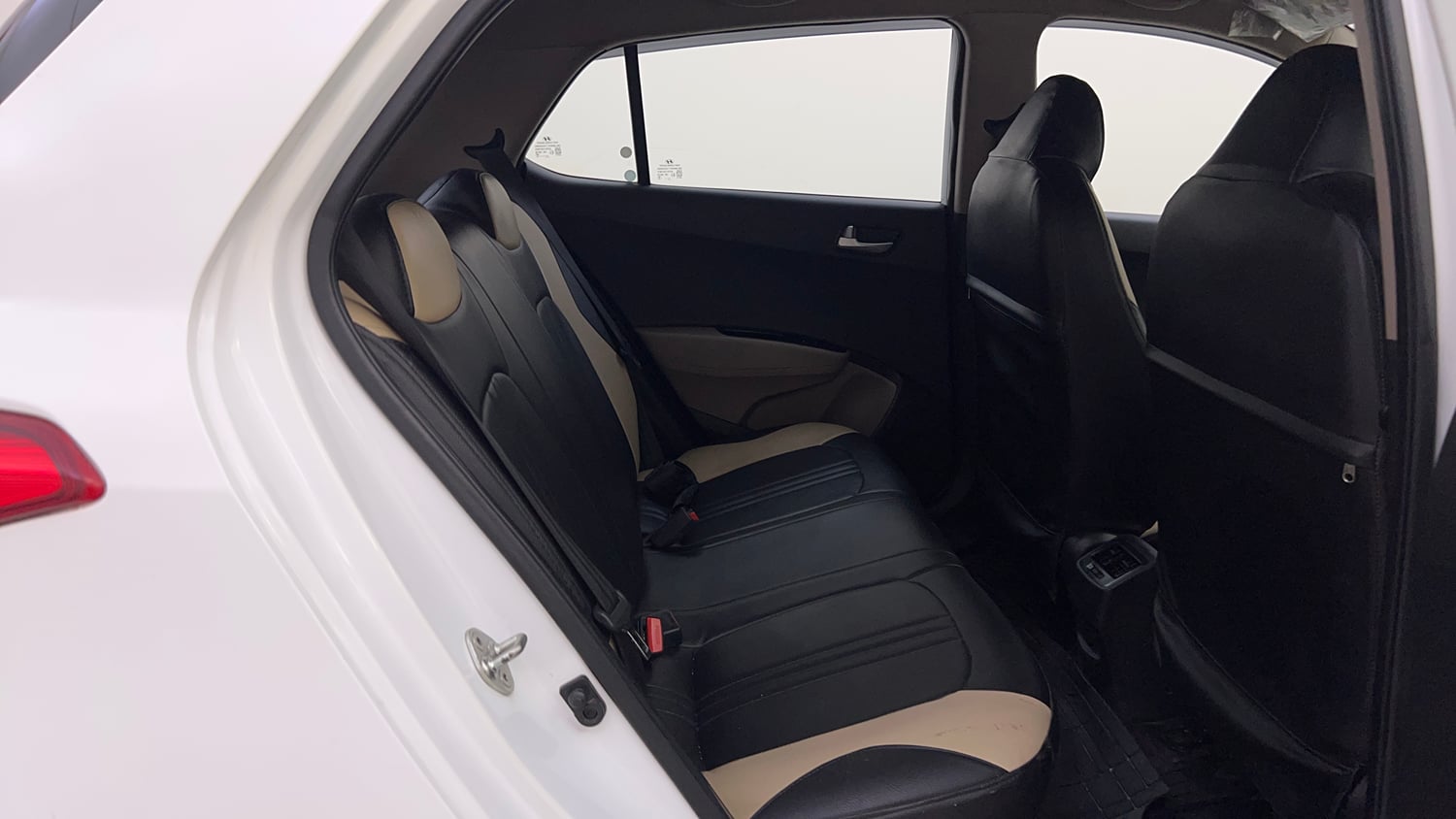 Used 2020 Hyundai Grand i10 Sportz 1.2 Kappa VTVT Petrol Manual interior RIGHT SIDE REAR DOOR CABIN VIEW