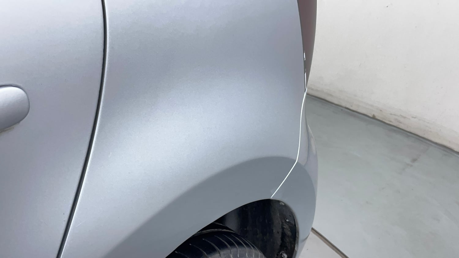 Used 2013 Volkswagen Polo Comfortline 1.2L (P) Petrol Manual dents MINOR DENT