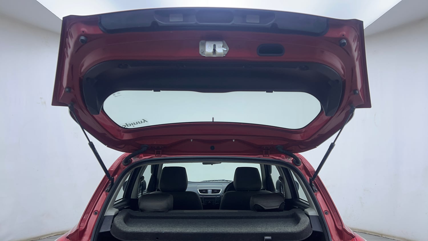 Used 2014 Maruti Suzuki Swift VXi Petrol Manual interior DICKY DOOR OPEN VIEW