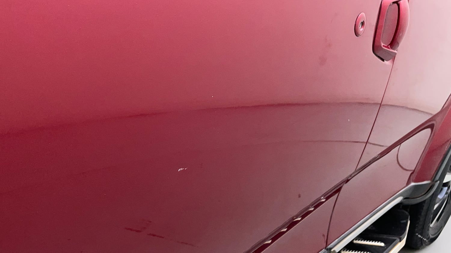 Used 2018 Mahindra XUV500 W11 Diesel Manual dents MINOR SCRATCH