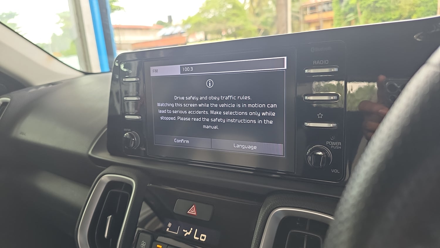 Used 2022 Kia Sonet HTK Plus 1.2 Petrol Manual top_features Integrated (in-dash) music system