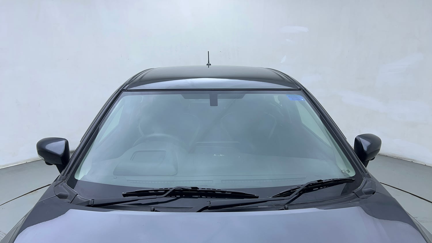 Used 2022 Maruti Suzuki Baleno Alpha AGS Petrol Automatic exterior FRONT WINDSHIELD VIEW