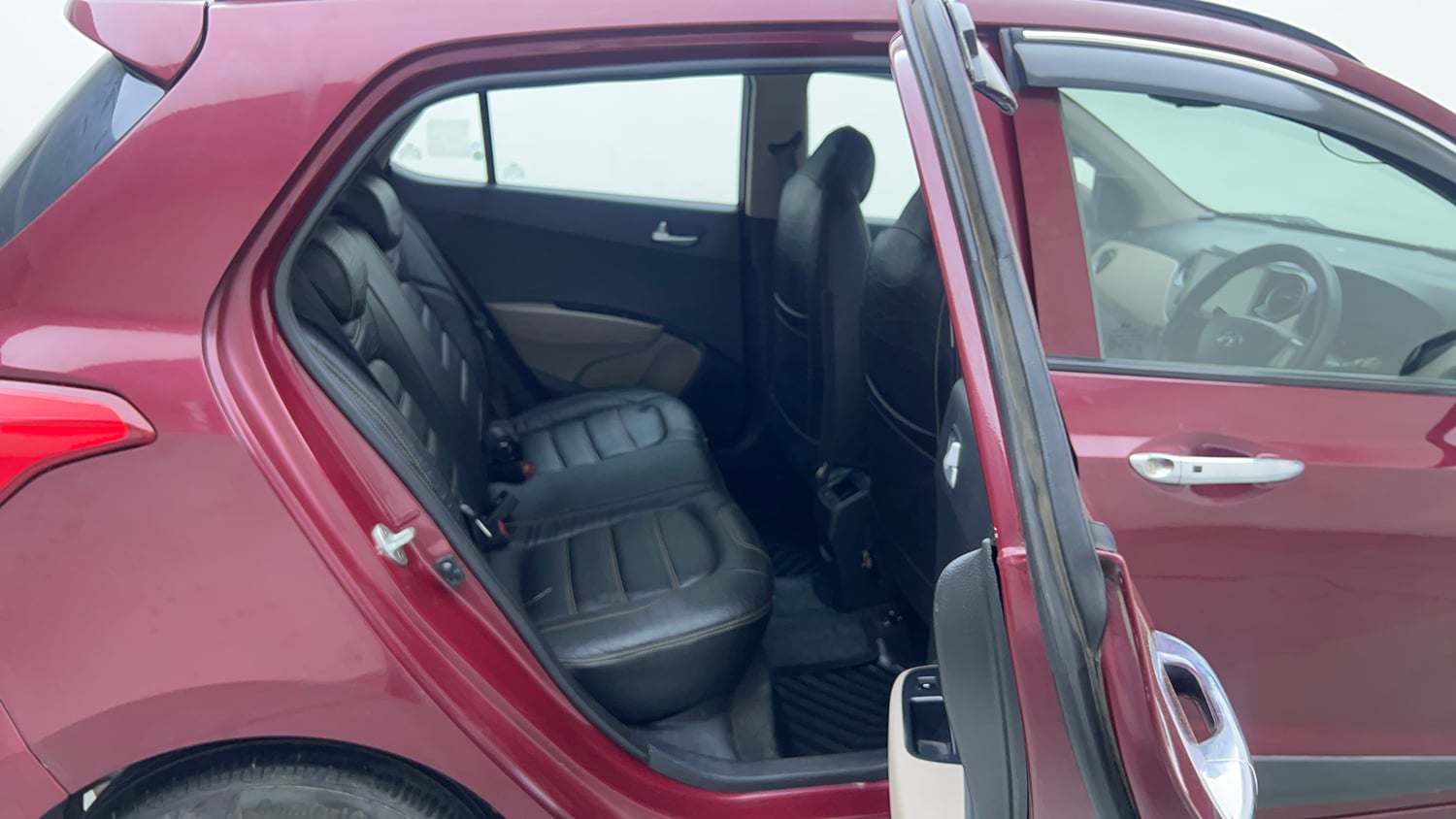 Used 2016 Hyundai Grand i10 Asta AT 1.2 Kappa VTVT (O) Petrol Automatic interior RIGHT SIDE REAR DOOR CABIN VIEW