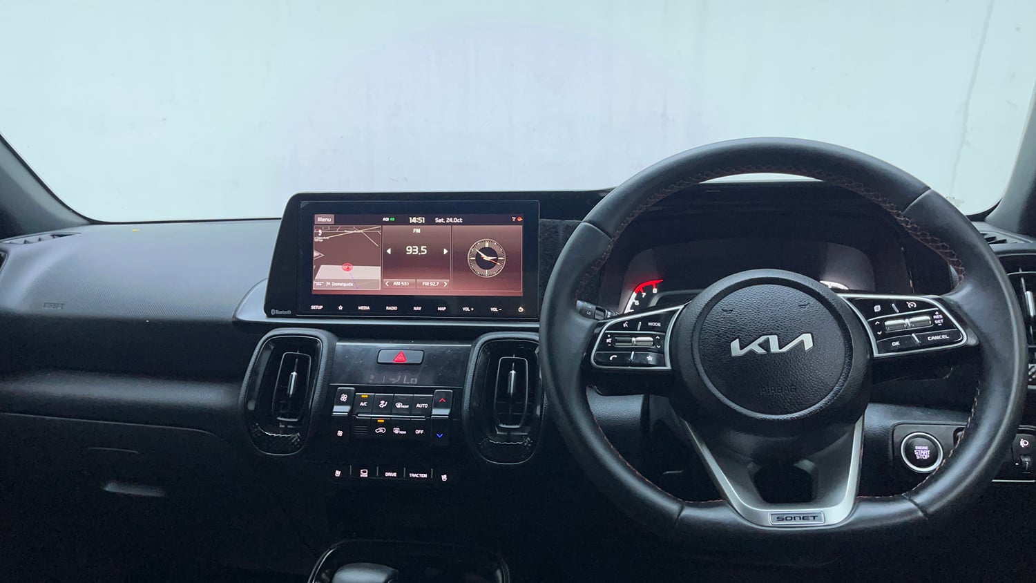 Used 2022 Kia Sonet X Line 1.0 DCT Petrol Automatic interior DASHBOARD VIEW