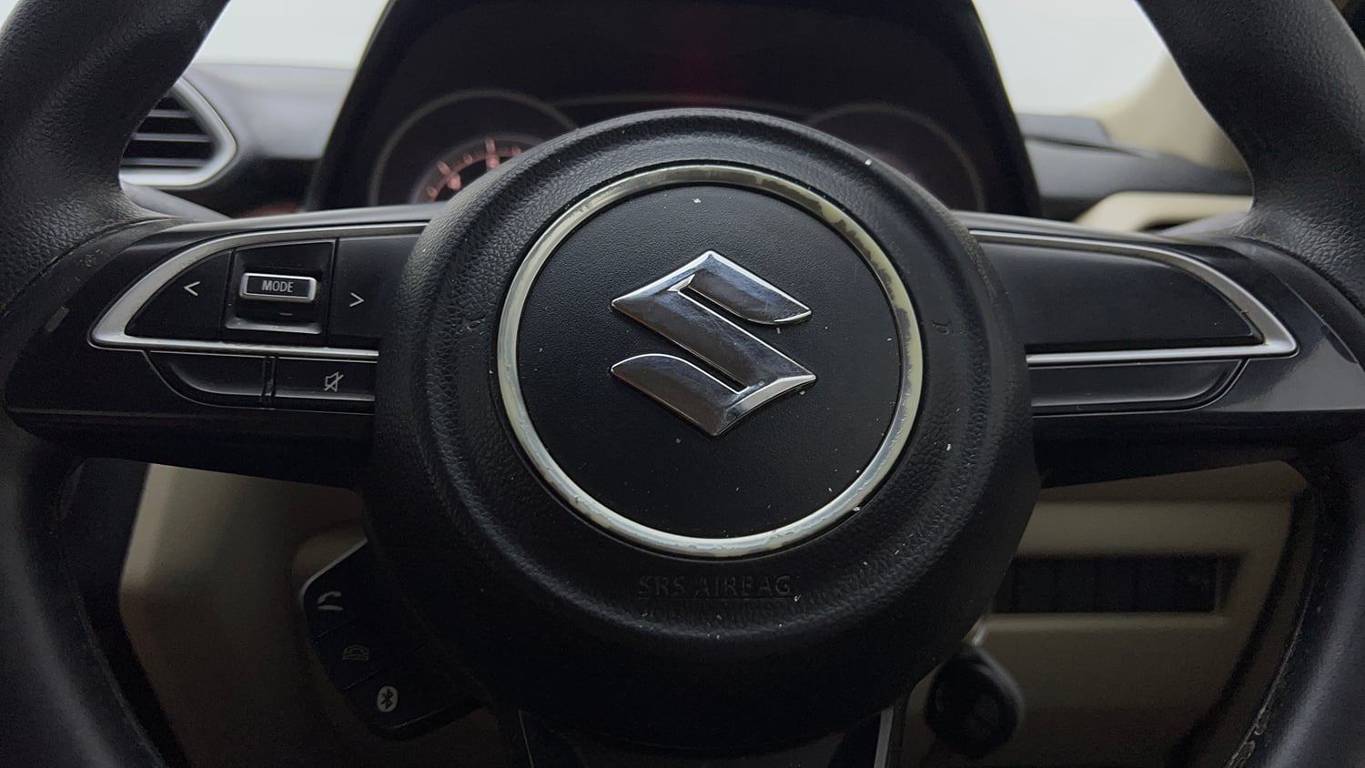 Used 2017 Maruti Suzuki Dzire VXi Petrol Manual top_features Airbags