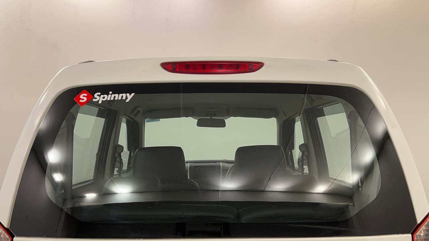 Used 2012 Maruti Suzuki Wagon R LXi Petrol Manual exterior BACK WINDSHIELD VIEW