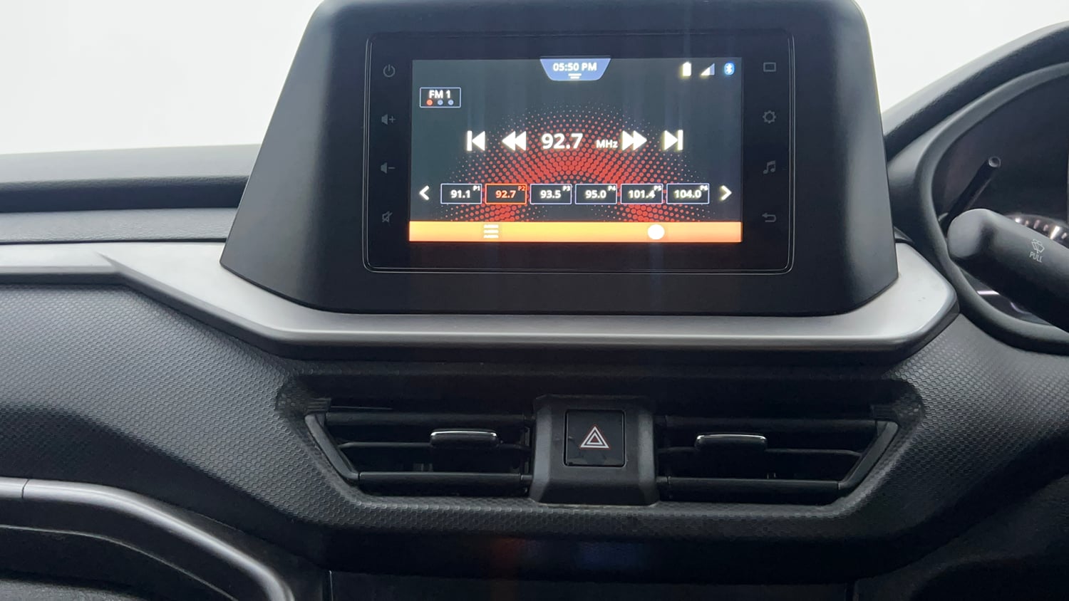 Used 2023 Maruti Suzuki Brezza VXi Petrol Manual top_features Touch screen infotainment system