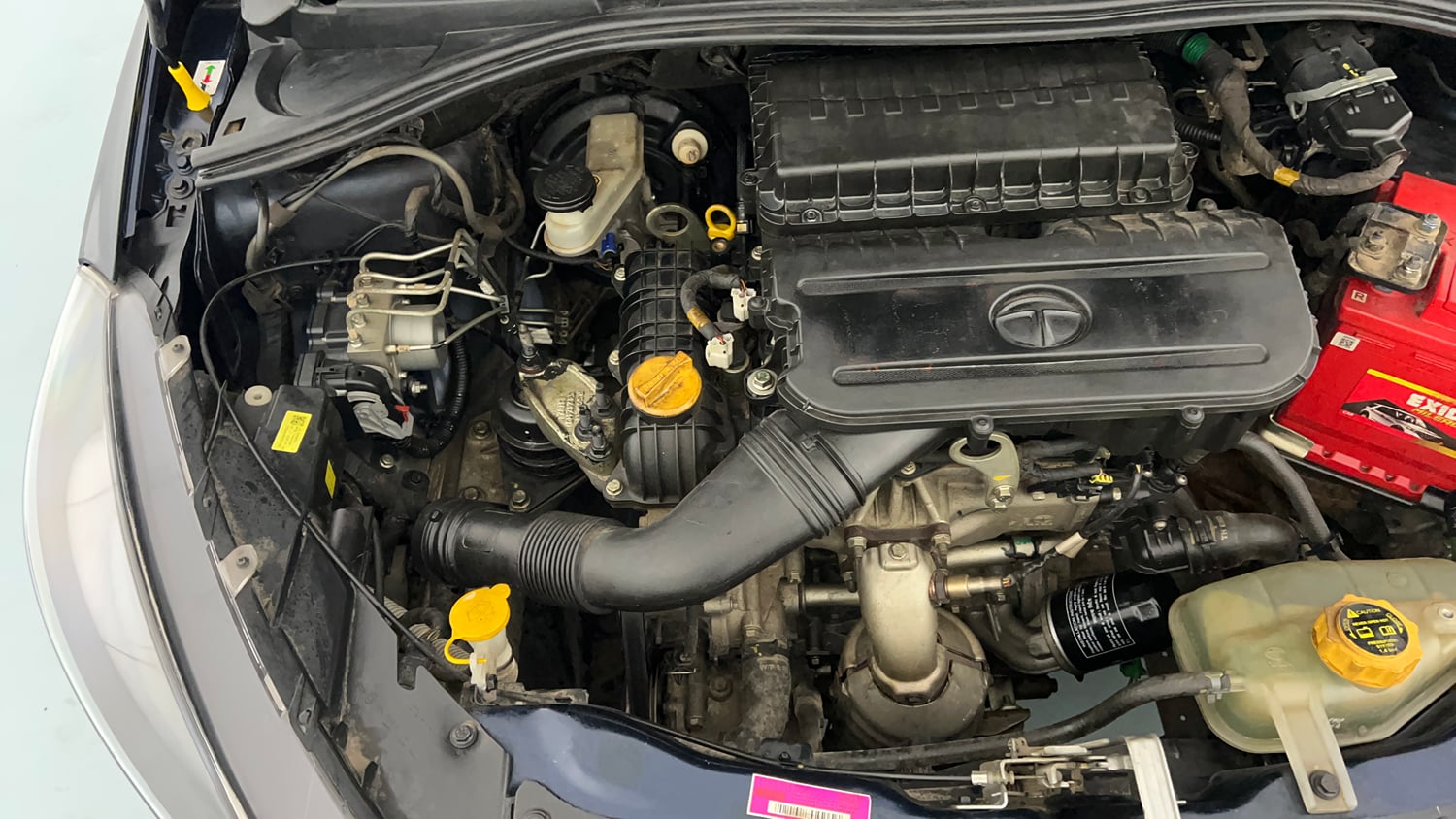 Used 2022 Tata Tiago XZ Petrol Manual engine ENGINE RIGHT SIDE VIEW