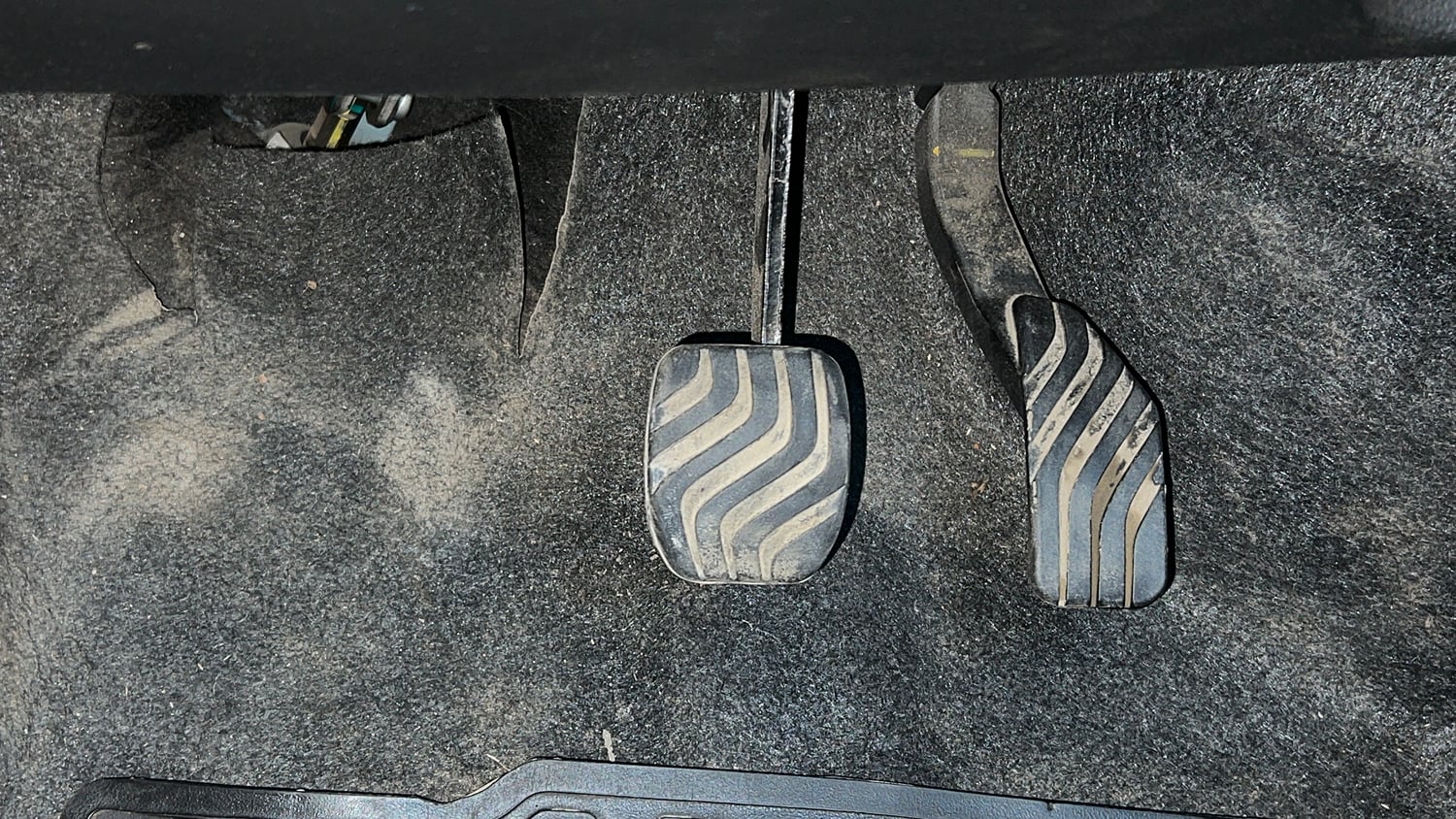 Used 2021 Renault Kwid CLIMBER 1.0 AMT Opt Petrol Automatic interior PEDALS VIEW