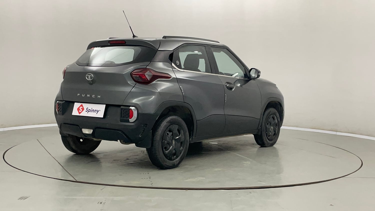 Used 2023 Tata Punch Adventure Rhythm Pack MT Petrol Manual exterior RIGHT REAR CORNER VIEW