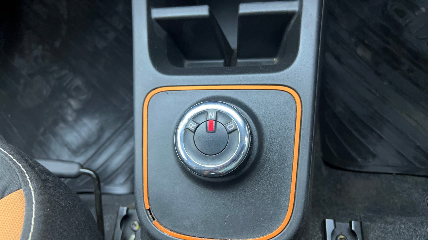 Used 2021 Renault Kwid CLIMBER 1.0 AMT Opt Petrol Automatic interior GEAR  KNOB VIEW