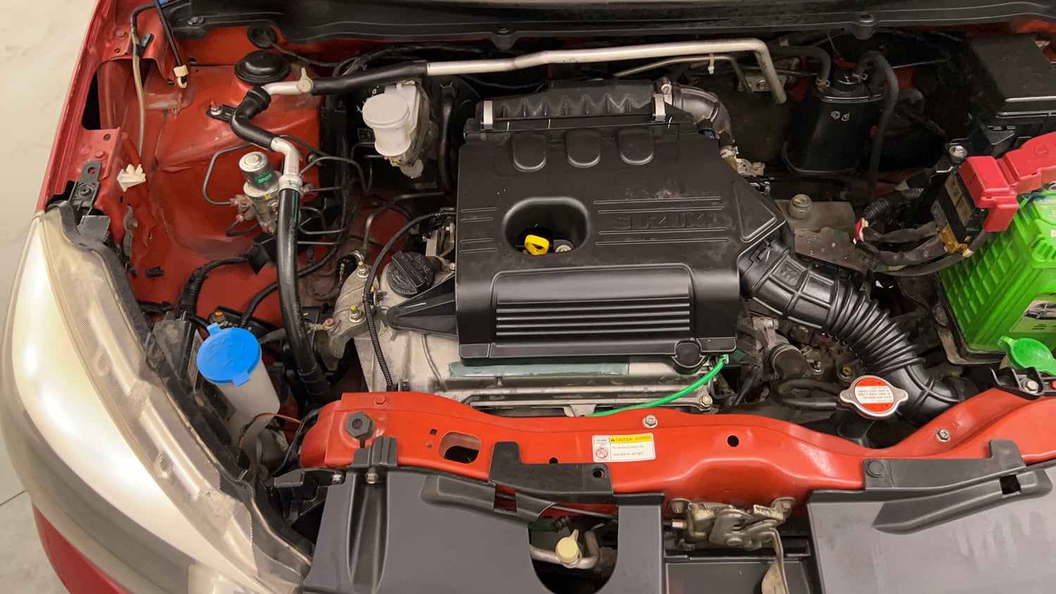 Used 2014 Maruti Suzuki Celerio VXi AMT Petrol Automatic engine ENGINE RIGHT SIDE VIEW